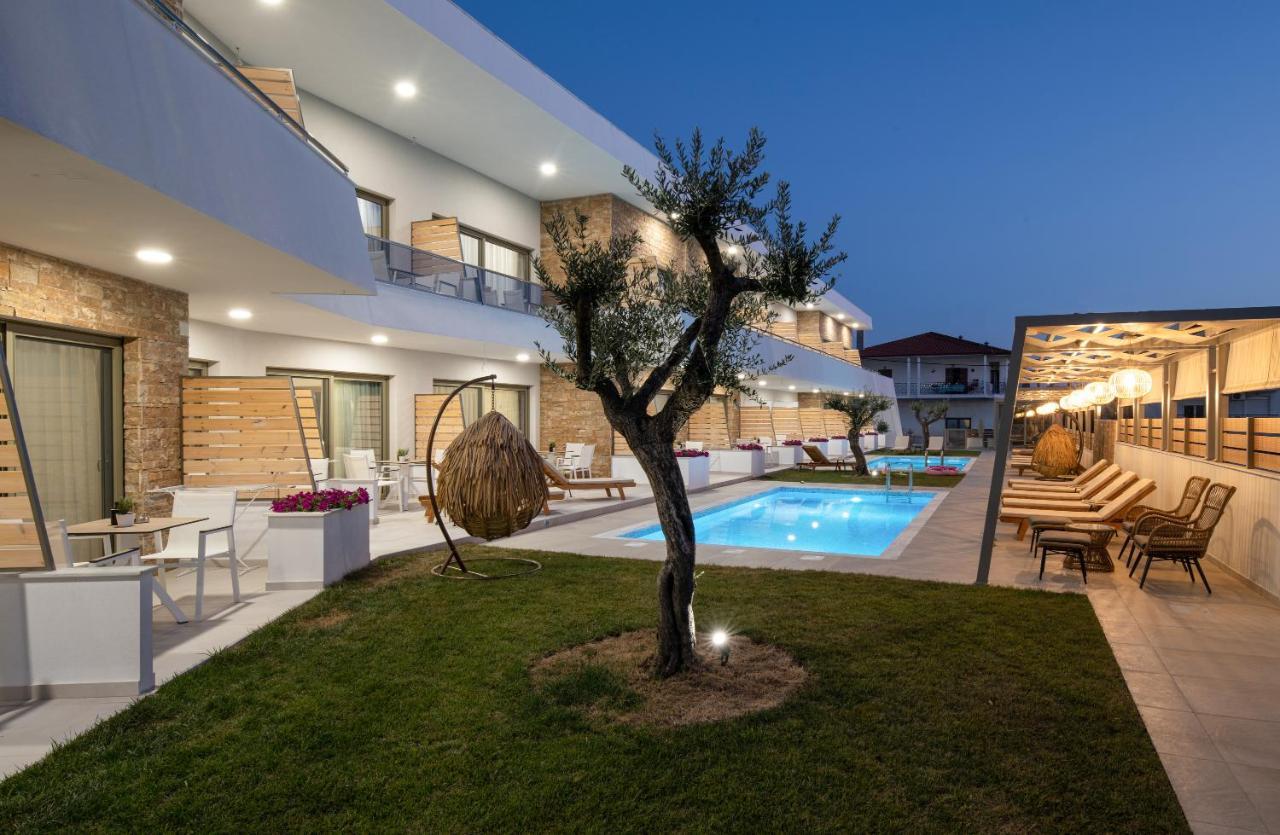 Imagine Luxury Suites Nikiti  Esterno foto