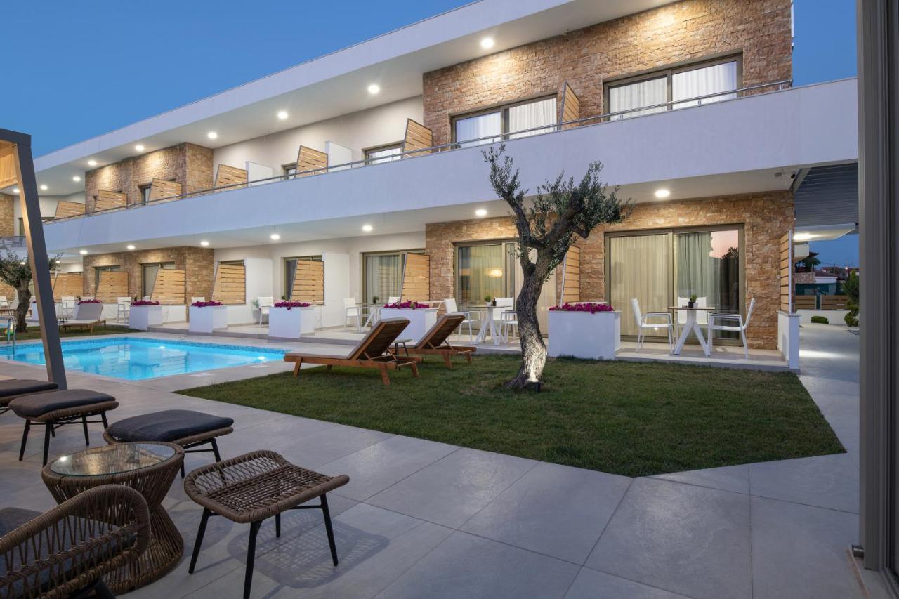 Imagine Luxury Suites Nikiti  Esterno foto