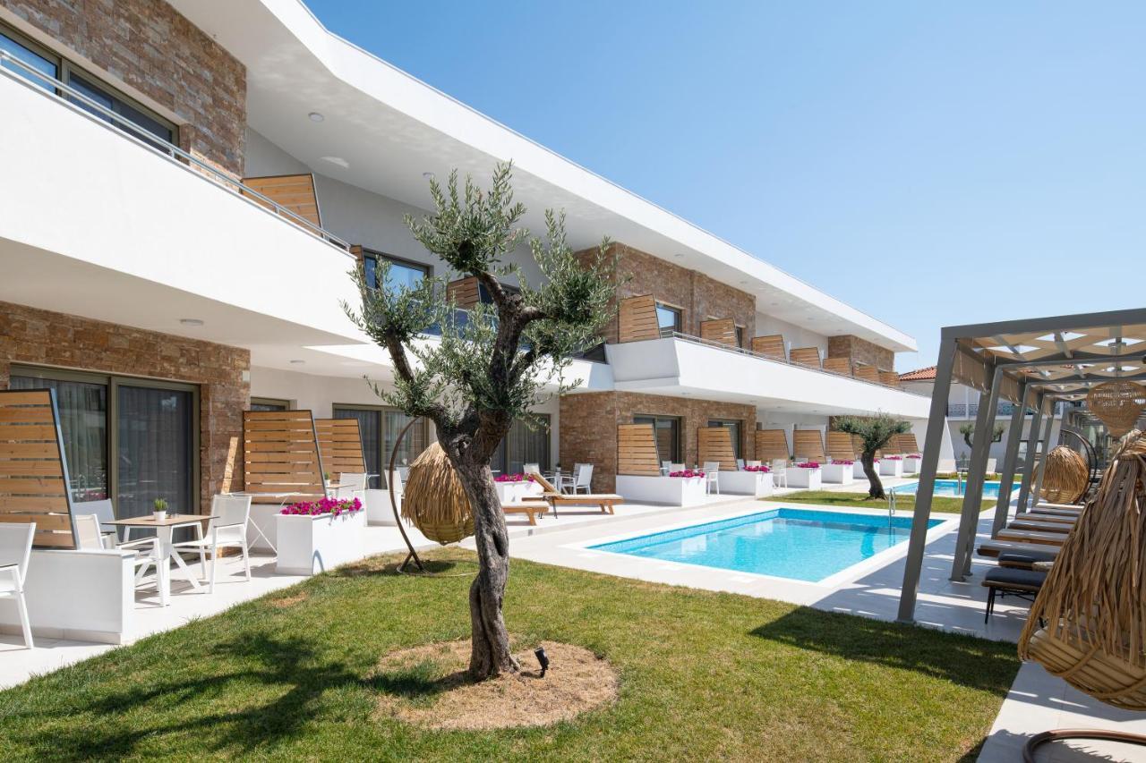 Imagine Luxury Suites Nikiti  Esterno foto