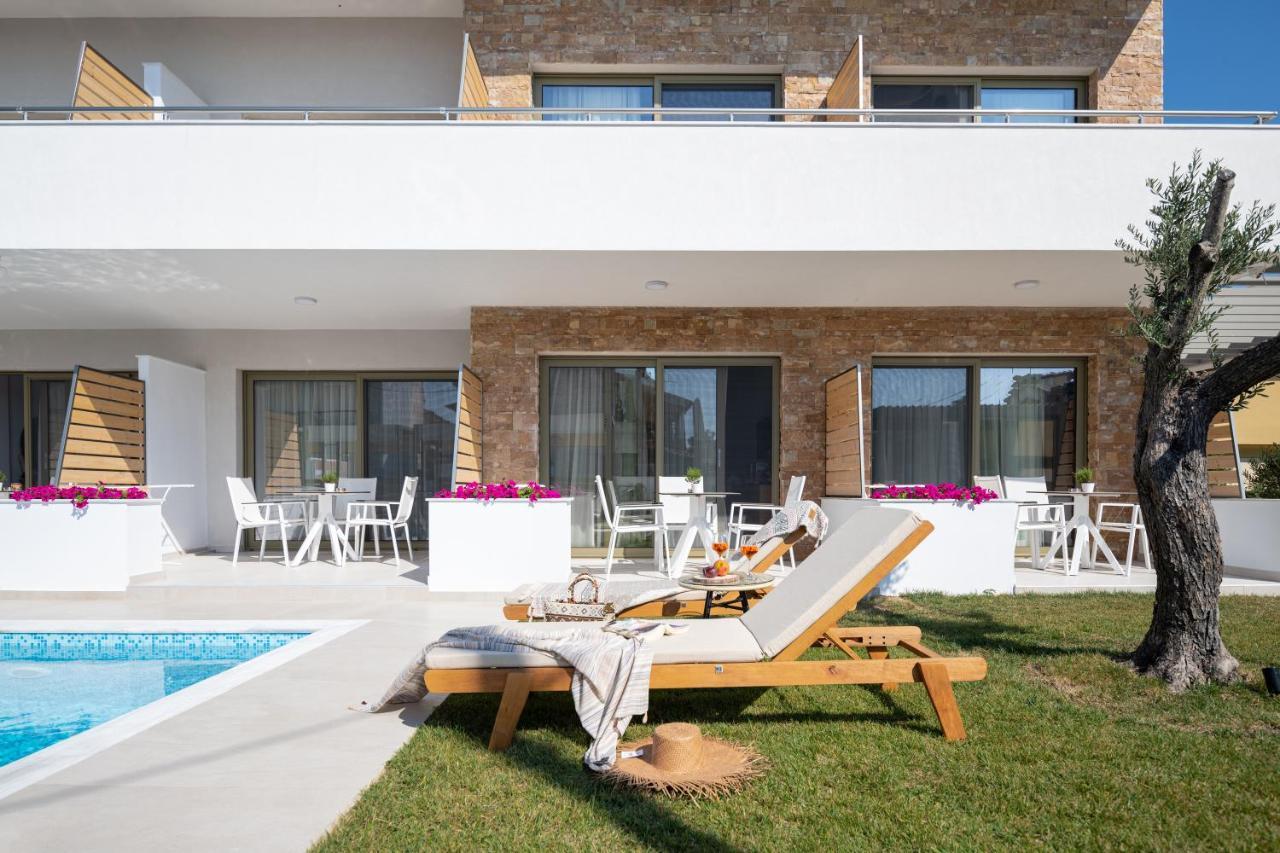 Imagine Luxury Suites Nikiti  Esterno foto
