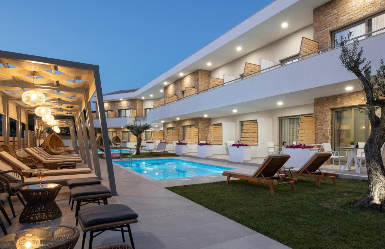 Imagine Luxury Suites Nikiti  Esterno foto