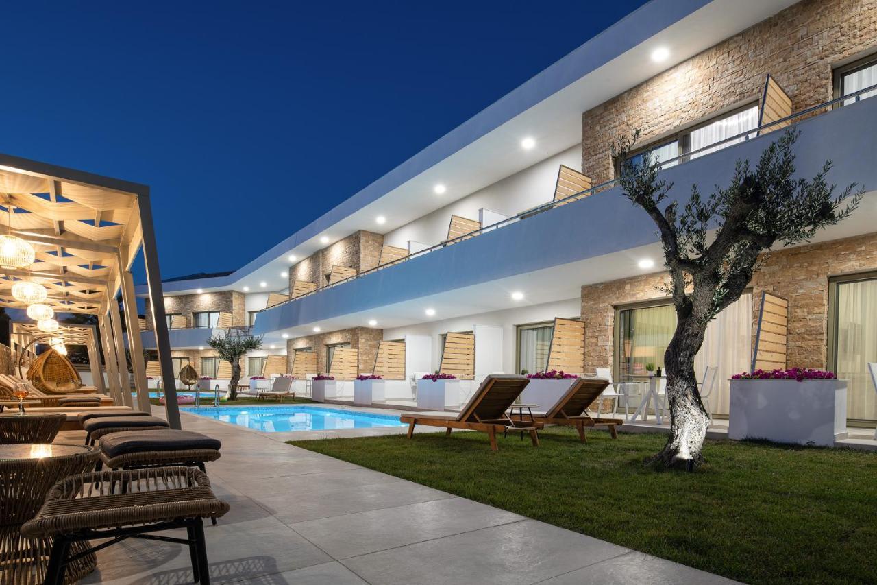 Imagine Luxury Suites Nikiti  Esterno foto
