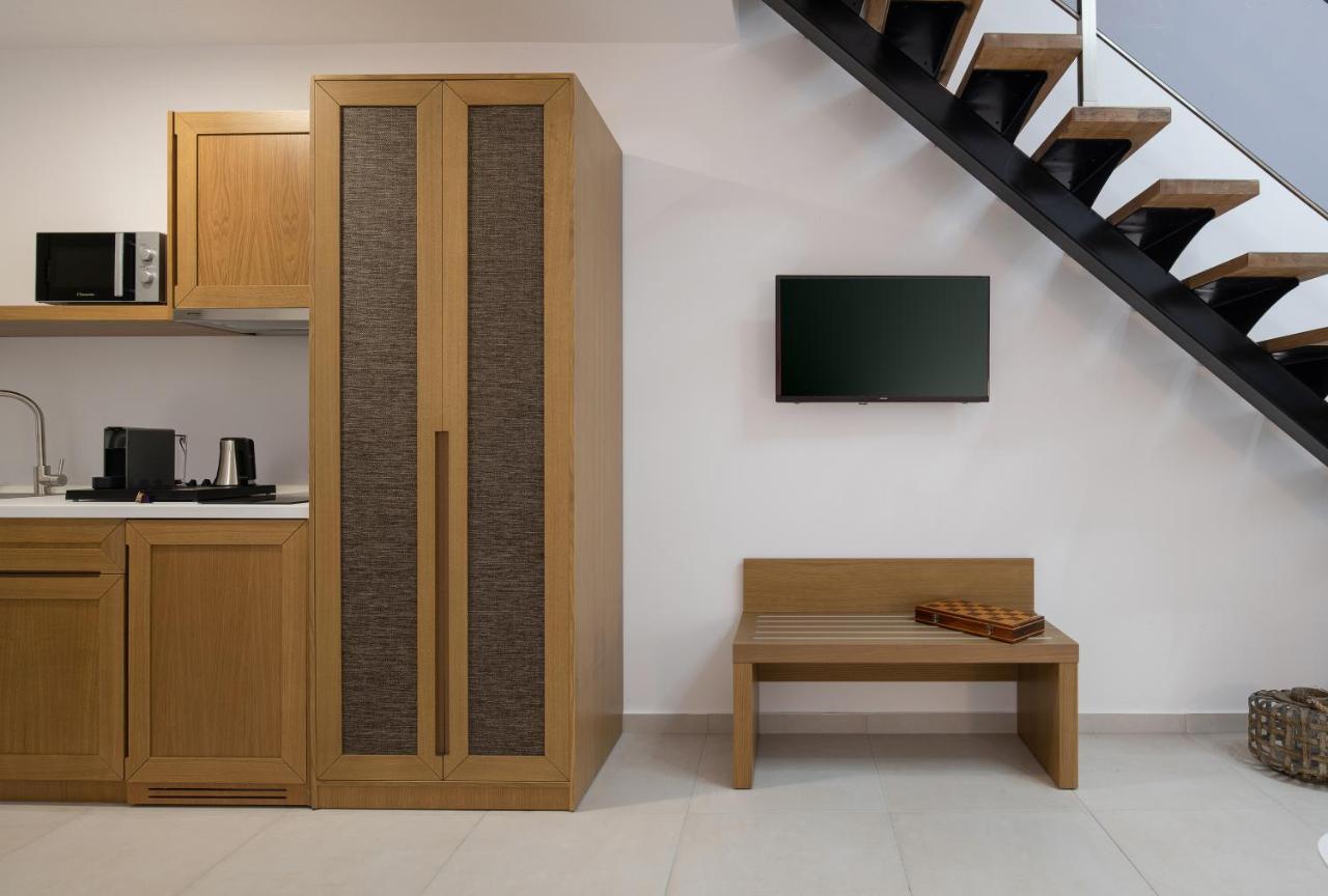 Imagine Luxury Suites Nikiti  Esterno foto