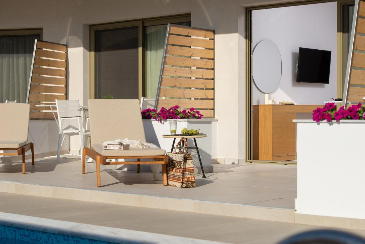 Imagine Luxury Suites Nikiti  Esterno foto