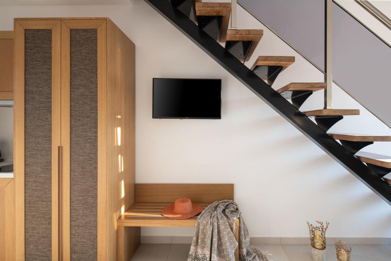 Imagine Luxury Suites Nikiti  Esterno foto