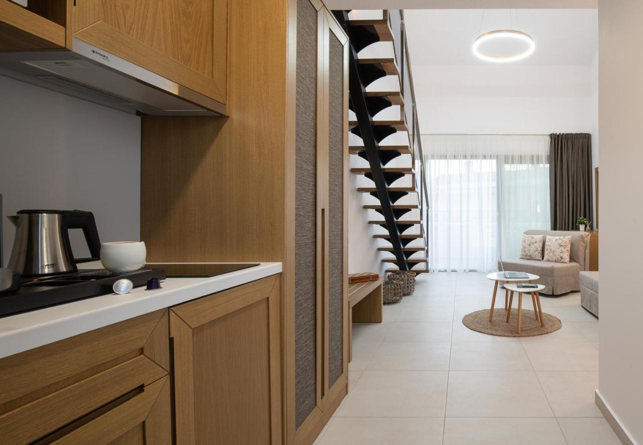 Imagine Luxury Suites Nikiti  Esterno foto